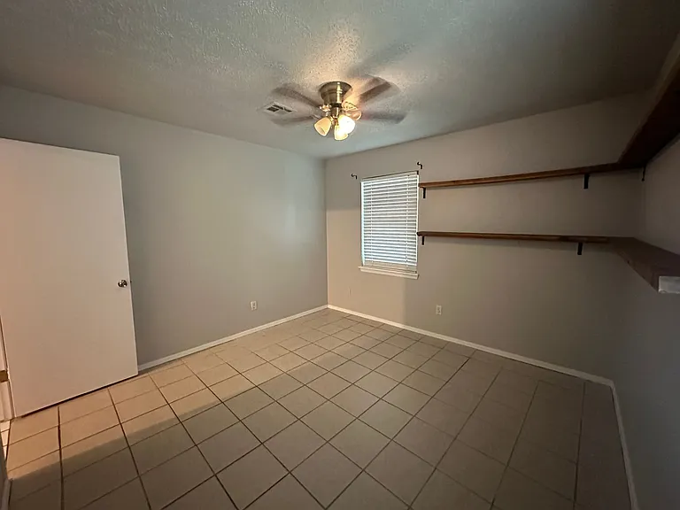 312 S Avery Dr — Photo 54