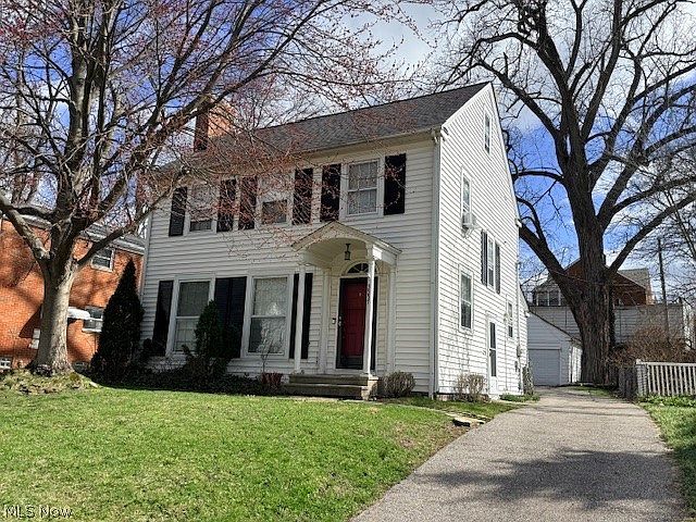 1st image of 3557 Glencairn Rd