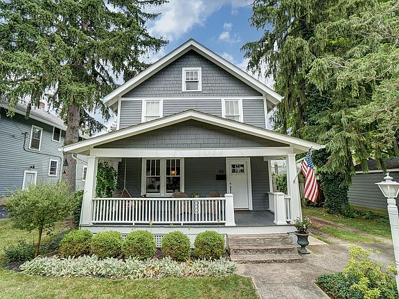 2nd image of 112 Thresher St