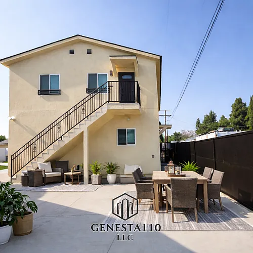 11040 Genesta Ave #1/2 Photo 1