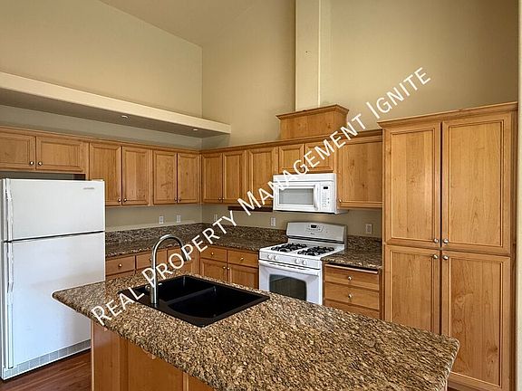 2nd image of 20633 Couples Ln