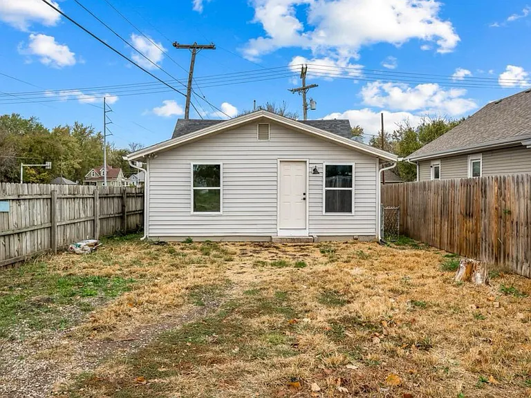 1536 W Atlantic St — Photo 15