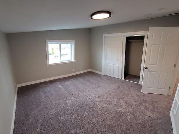 3rd image of 7630 Yakima Ave