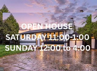 203 Audreys Ct SE, Vienna, VA 22180
