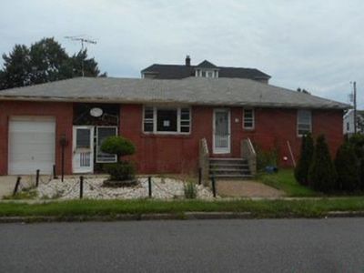 99 Holly St, Port Reading, NJ, 07064