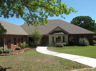 886 Rickets Ln, Ardmore, OK 73401