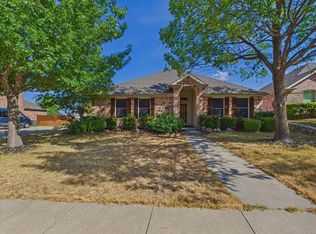 613 Quail Hollow Dr, Midlothian, TX 76065