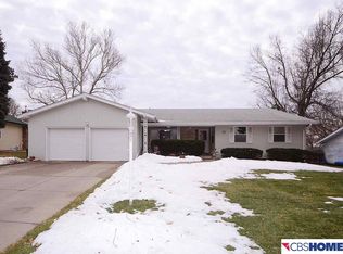 10931 Fowler Ave, Omaha, NE 68164