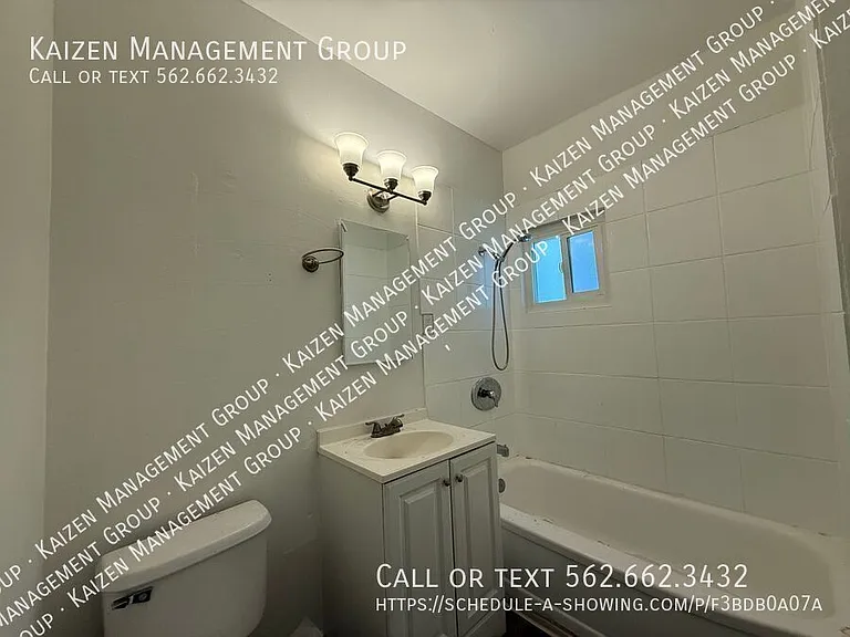 1634 Pine Ave #E — Photo 9