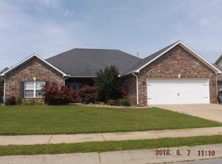 3401 N Crescent Dr, Bryant, AR 72022