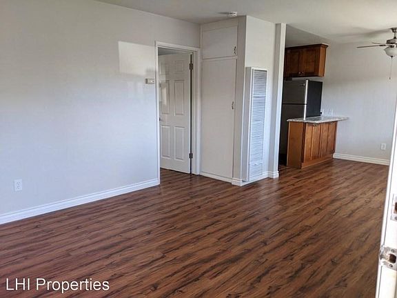 2nd image of 1502 Scott St APT 5
