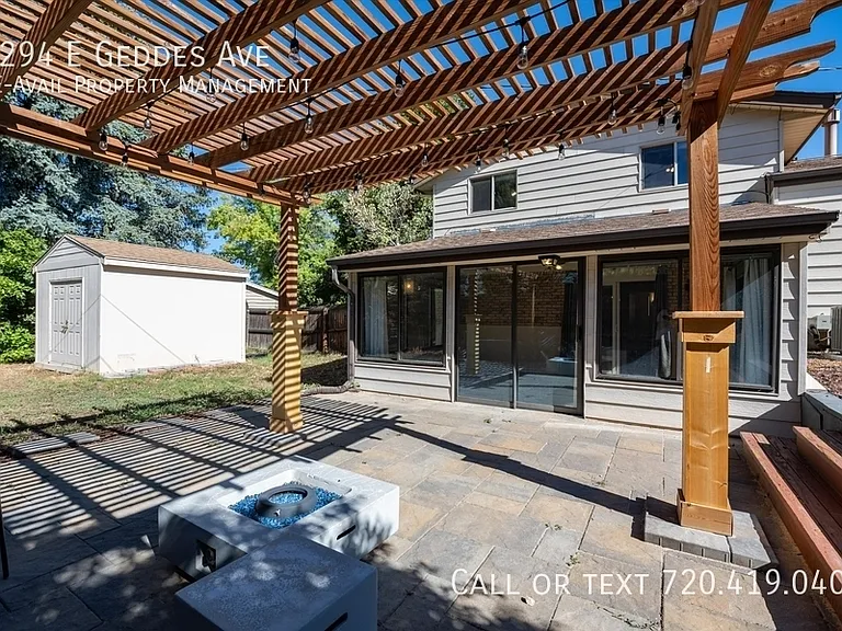 4294 E Geddes Ave — Photo 32