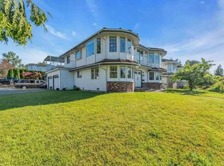 11942 99th Ave, Surrey, BC V3V2M5