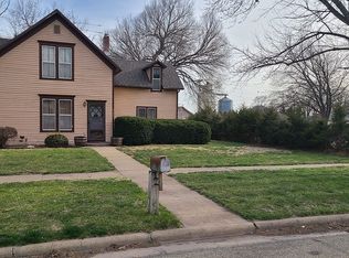 111 W 5th St, Solomon, KS 67480