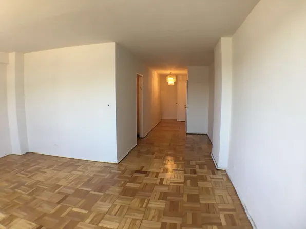 457 Fdr Dr. image 1 of 9