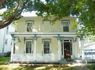 914 S 2nd St, Leavenworth, KS 66048