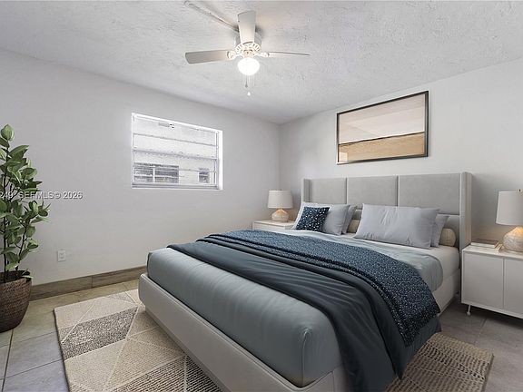 3rd image of 332 SW 3rd St APT 15