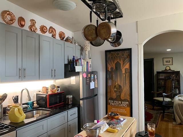 Note: All photos are from the previous tenant.