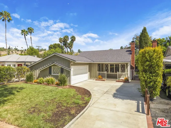 22041 Providencia St, Woodland Hills, CA 91364