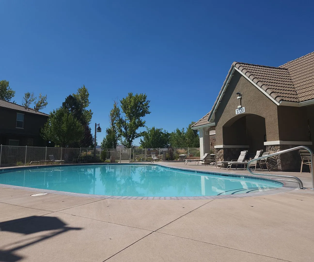Beautiful townhouse in South Reno — Photo 2