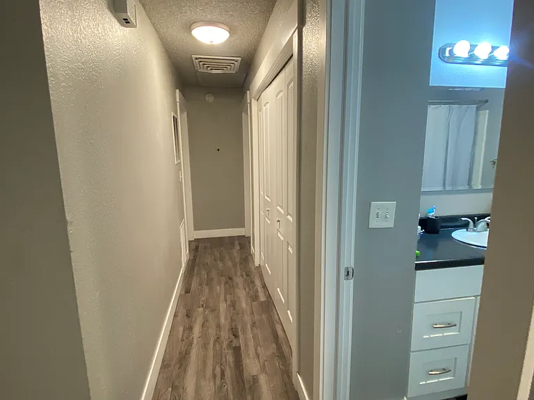 411 N 800 W #2 — Photo 7