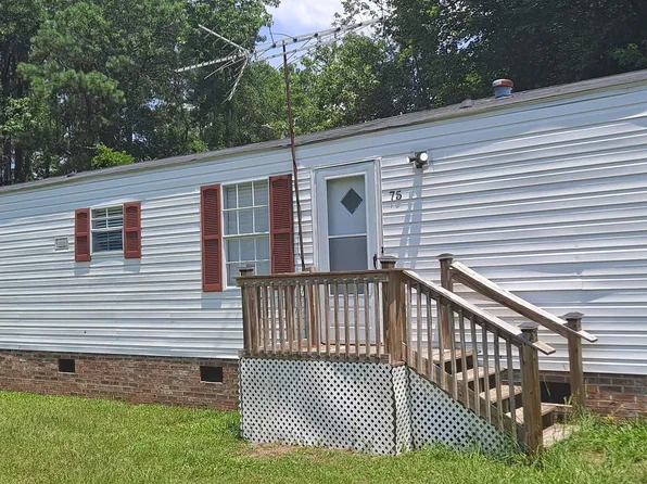 75 Page Ln., Pawleys Island, SC 29585