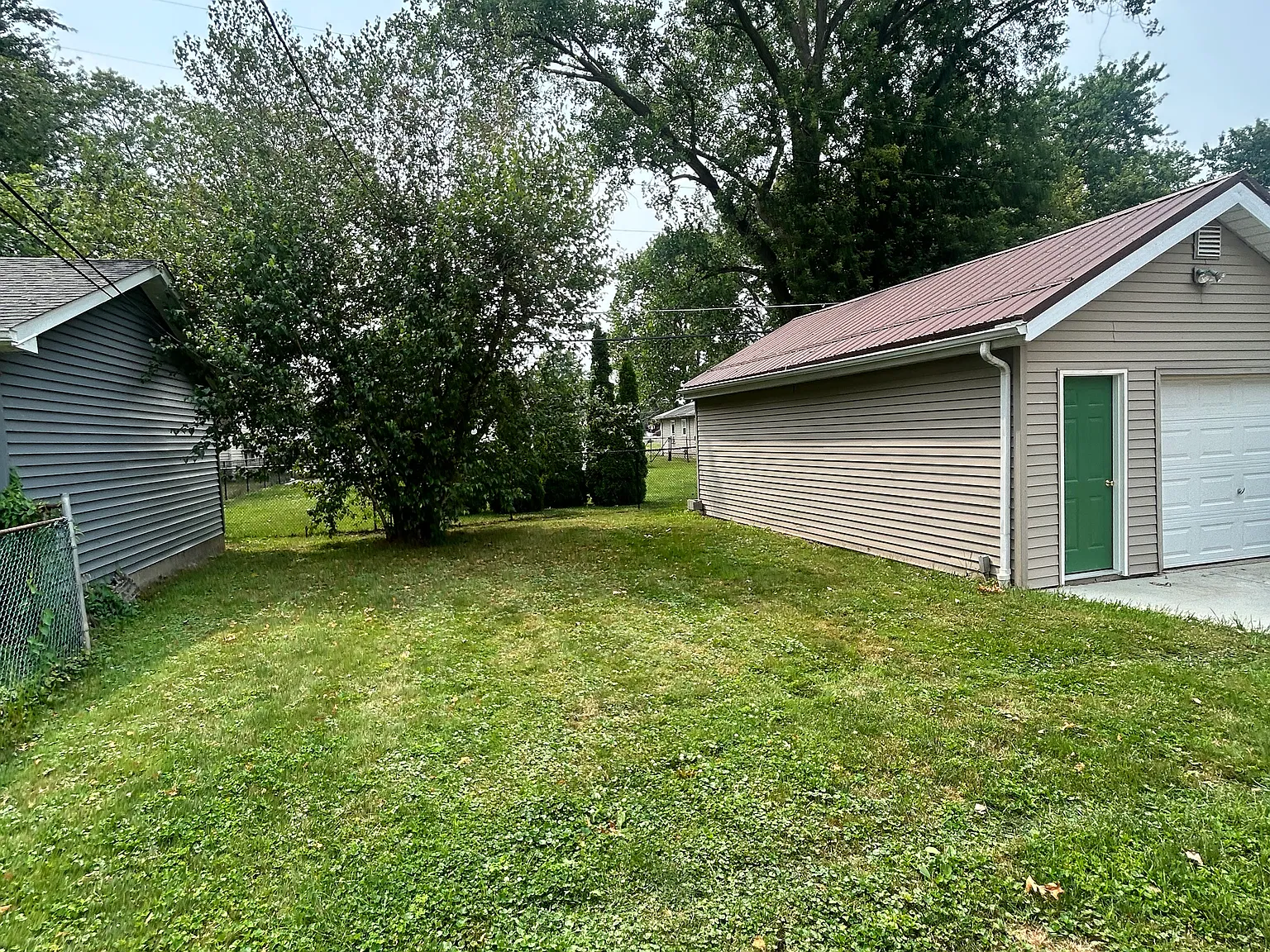 3 bed, 1284 sqft, $1,750 — Photo 2