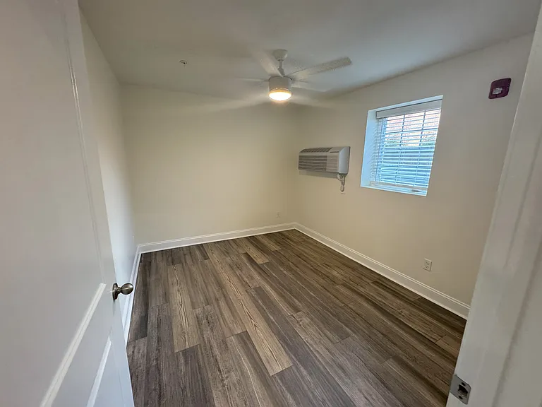 The Terrace Apartments — Photo 8