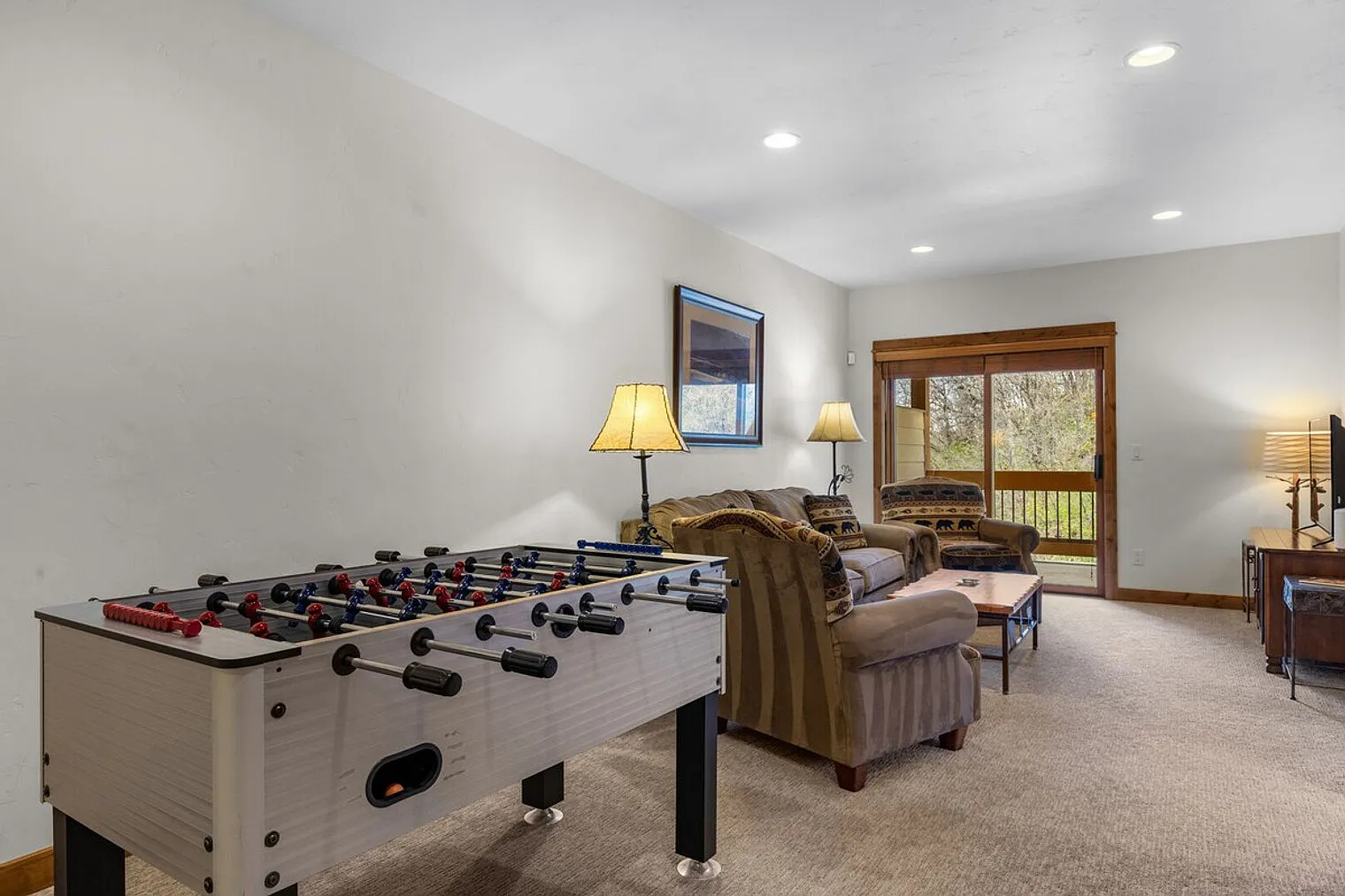 4 bed, 3.5 bath, $7,368 — Photo 4
