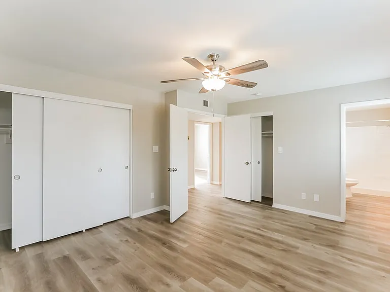 2633 W Monte Ave — Photo 11