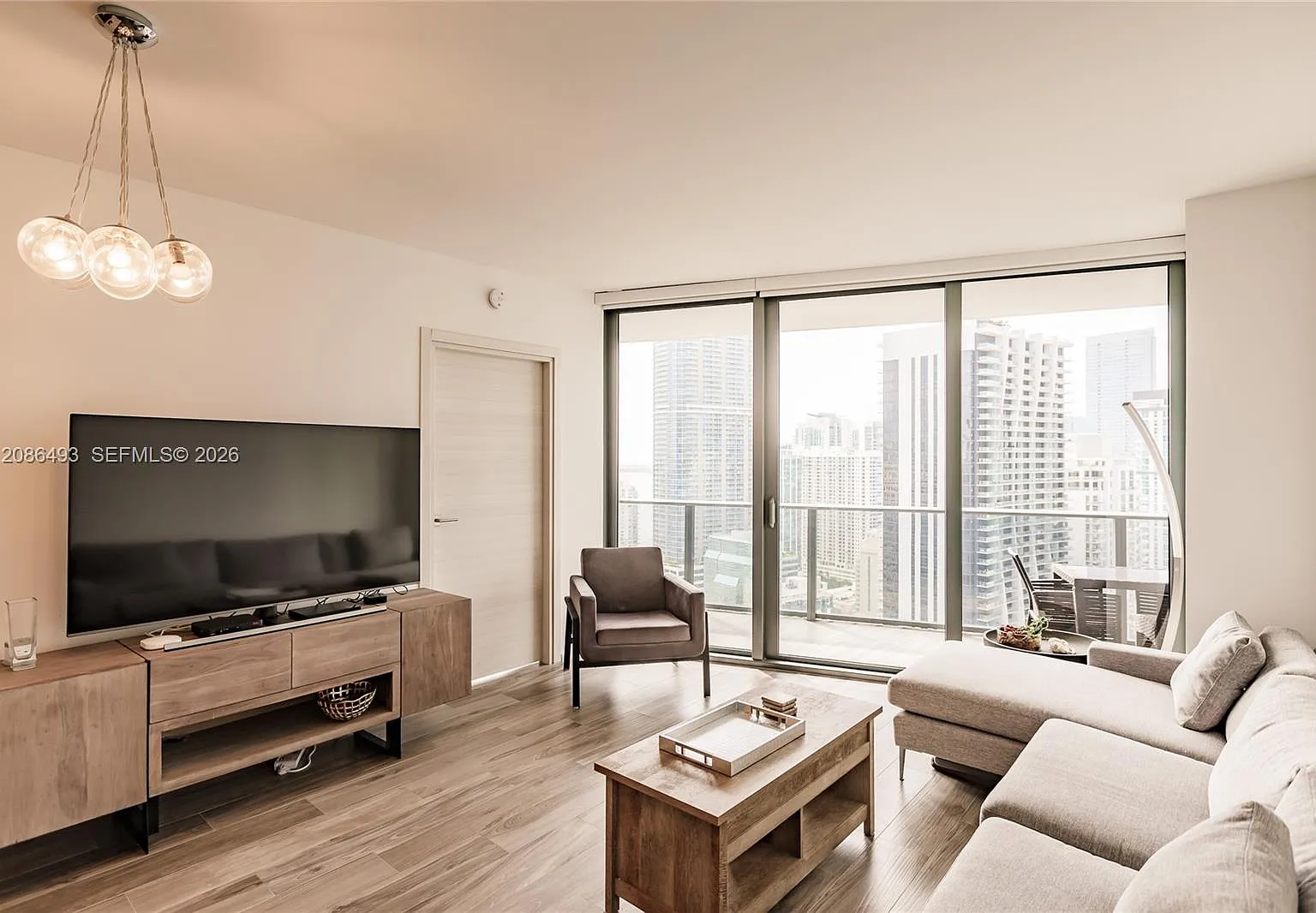 801 Sma Residences Condo — Photo 2