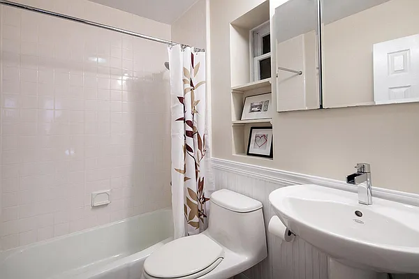 Sold by Corcoran | media 24