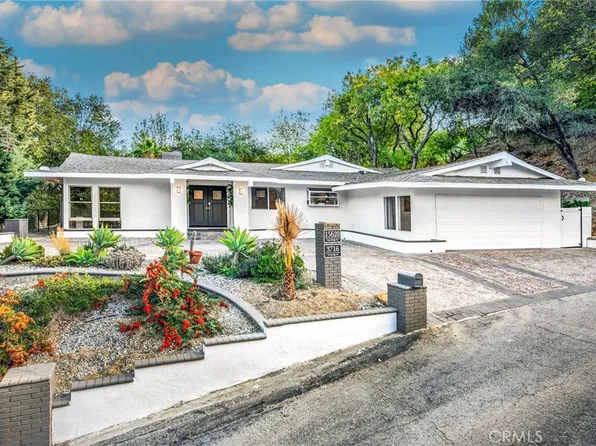 3716 Crownridge Dr, Sherman Oaks, CA 91403