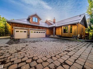 52117 Range Road 213, Strathcona County, AB T8G2C4