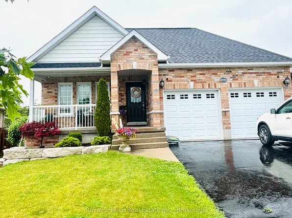 1221 Ashland Dr, Cobourg, ON K9A 5S4