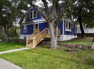 220 W Allard St, Glendive, MT 59330