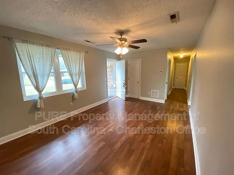 371 Furman Ln — Photo 6