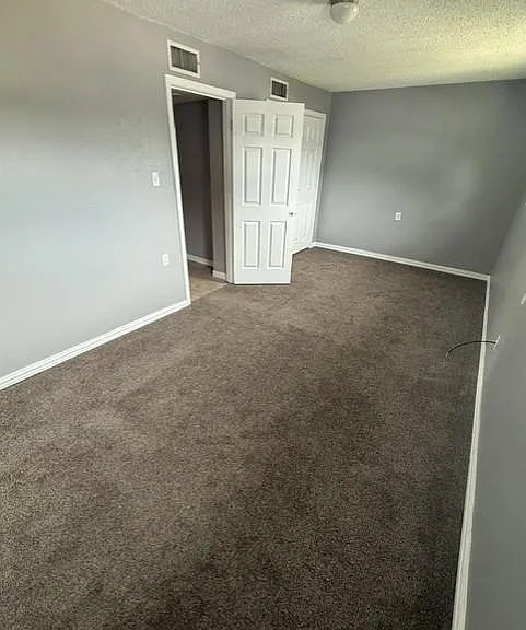 Unit Photo