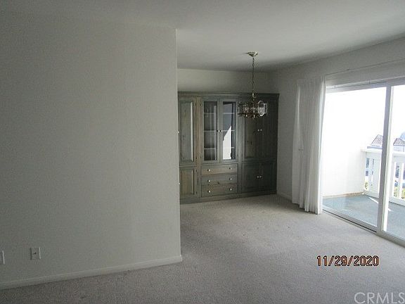 4th image of 620 The Vlg Unit 217