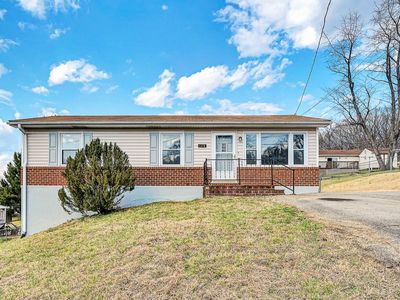 1378 Craig Robertson Rd SE, Roanoke, VA, 24014
