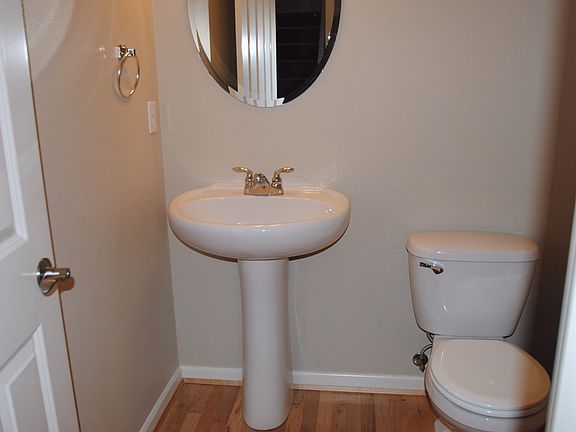 4th image of 2133 84th Ave NE