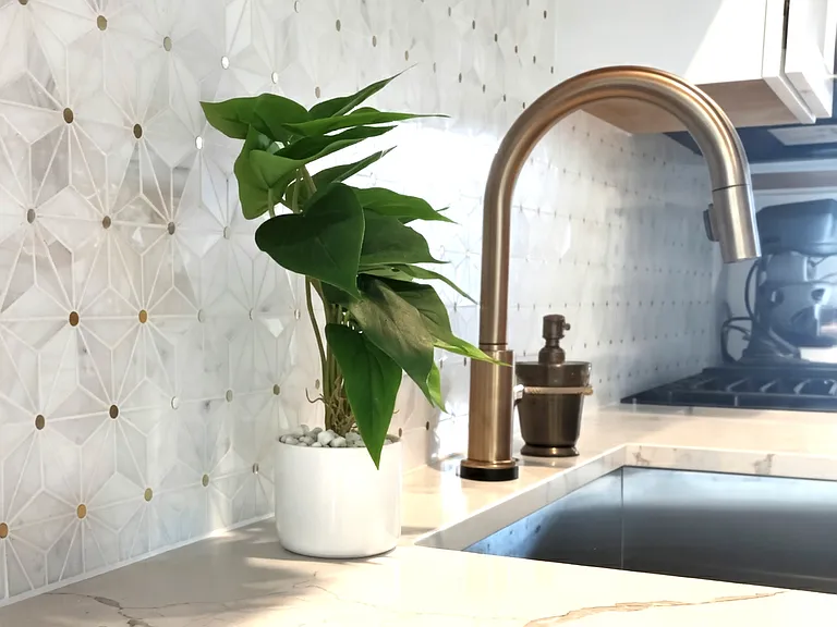 Touch on/off Delta Faucet