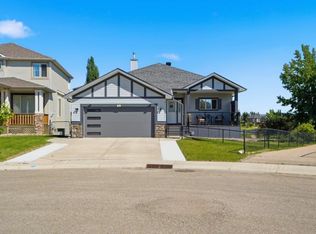 124 W Creek Gln, Chestermere, AB T1X1P8