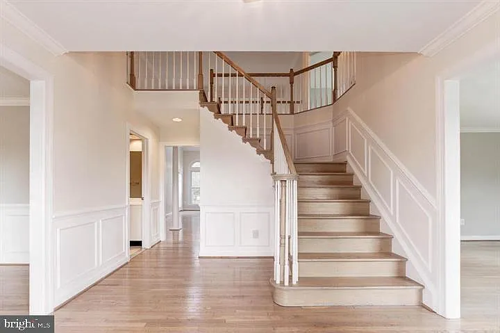 14213 Floral Park Dr — Photo 5
