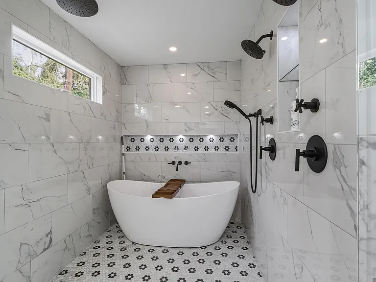6414 Highland Rd — Photo 17