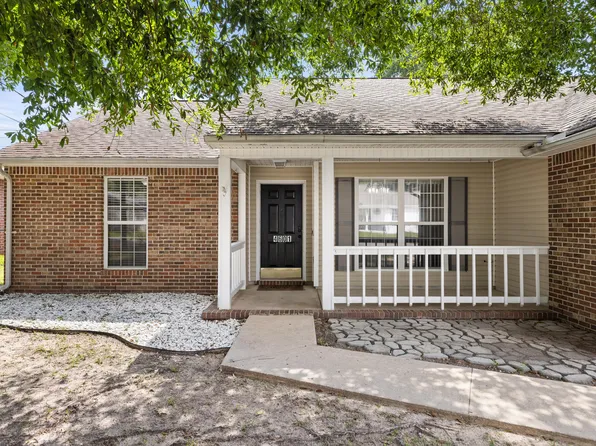 4601 Top Flight Dr, Crestview, FL 32539