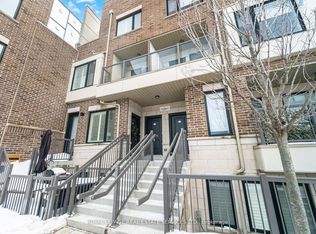 8 Drummond St #402, Toronto, ON M8V 1Y8