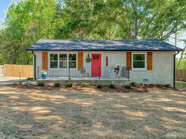 2710 Lowell Rd, Gastonia, NC 28054