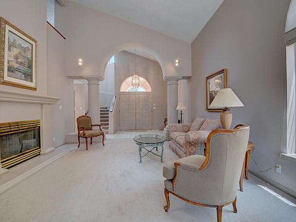 5th image of 6217 Peachtree Pl NE