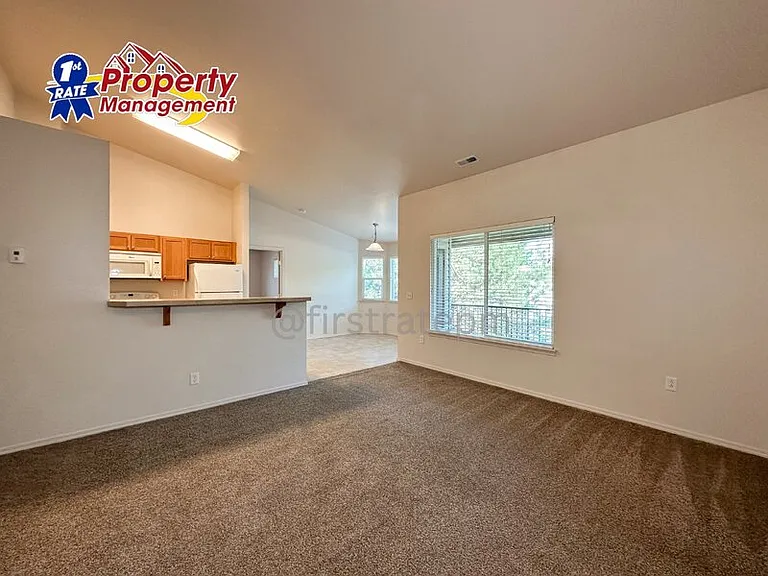 4924 W Stoker Ln #102 — Photo 5